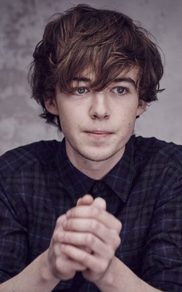 Un'immagine dell'attore Alex Lawther